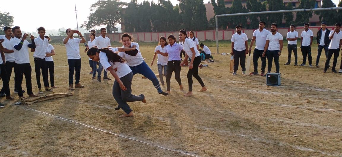 Practical computer skills training in Raipur